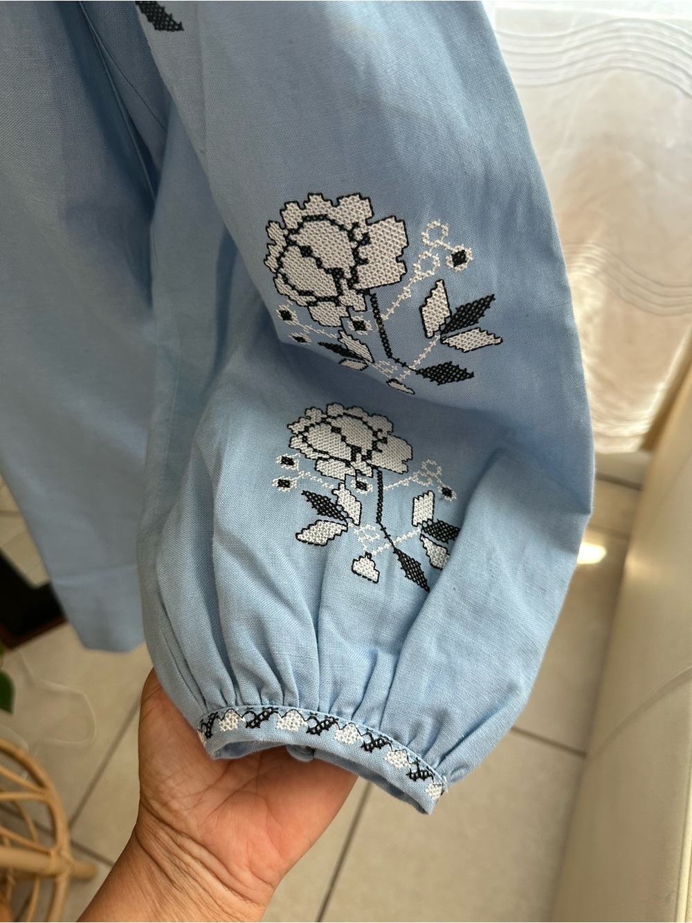 Style Mafia Sky Blue Embroidered Mini Dress Women’s Size M Boho Puff Sleeve Tass - Picture 3 of 15